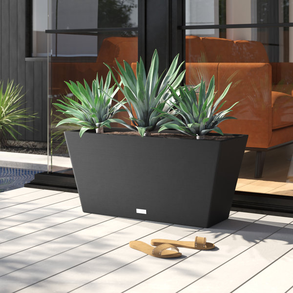 VResin Series HDPE Planter Box & Reviews AllModern